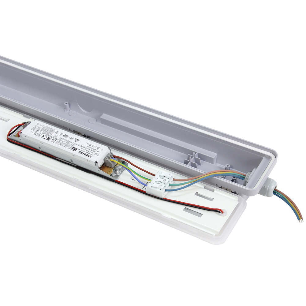 LED_triproof_light.jpg